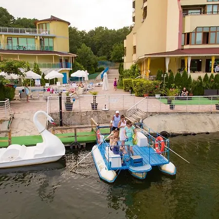 فندق Perla Sun 4*