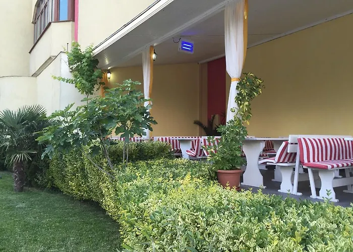 Отель Perla Sun