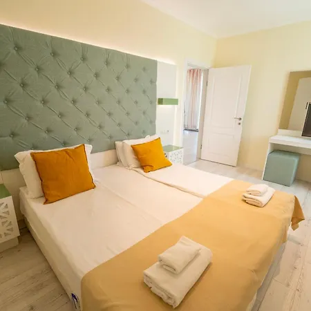 Szálloda Perla Sun 4*