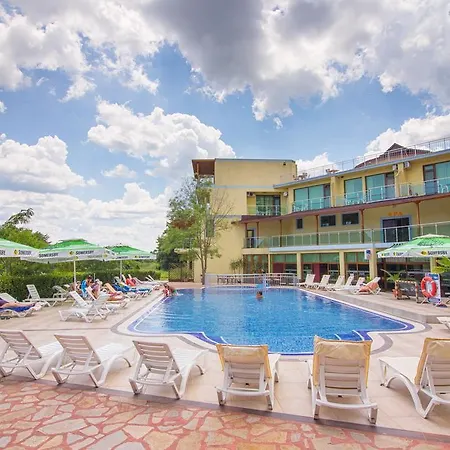 Ξενοδοχείο Perla Sun 4*